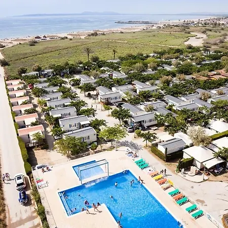 Castello Mar إمبوريابرافا